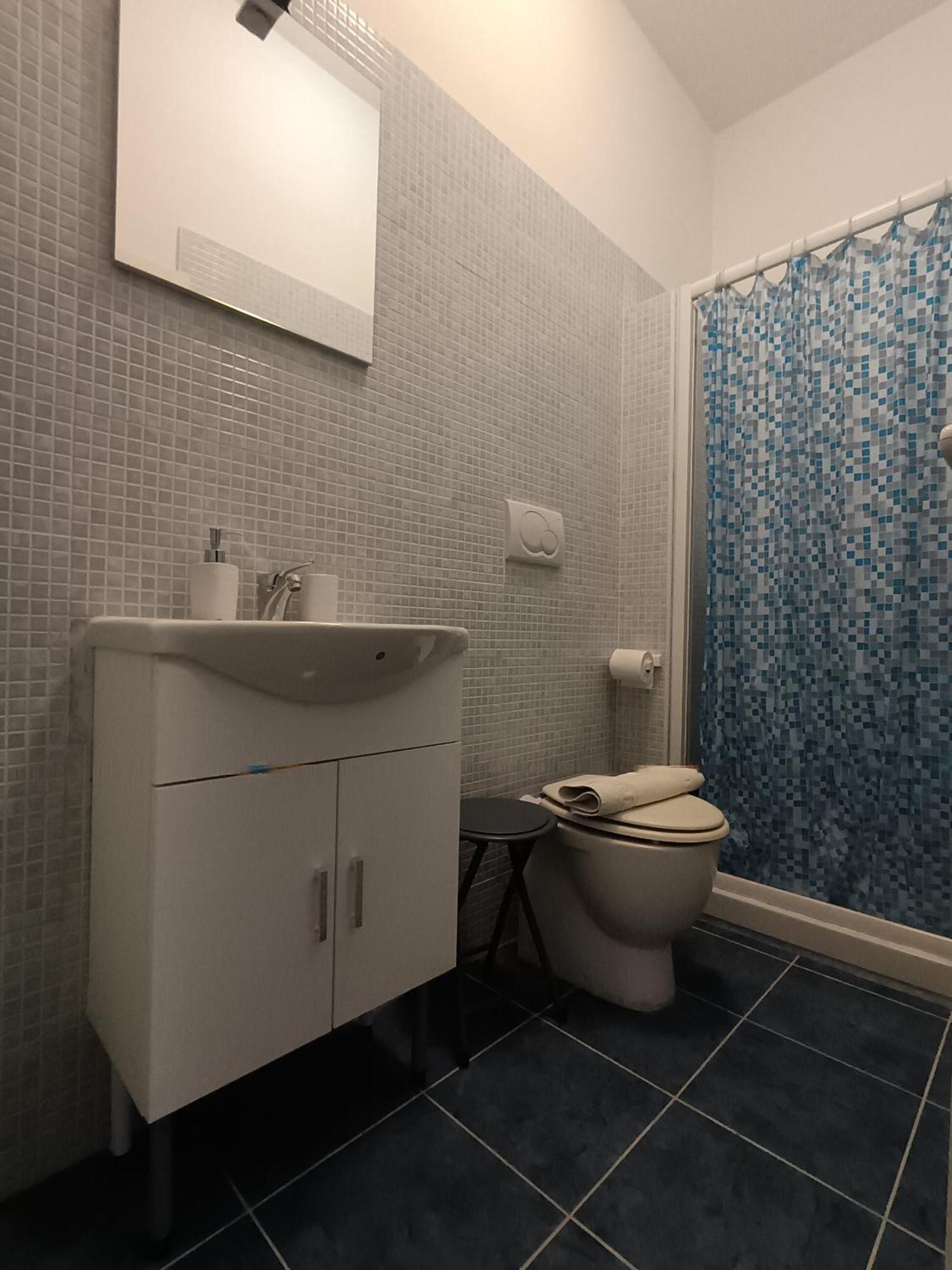 Adriatic Room 50 M Dalla Stazione Ferroviaria Di Ciampino E Dalla Navetta Aeroportuale Extérieur photo