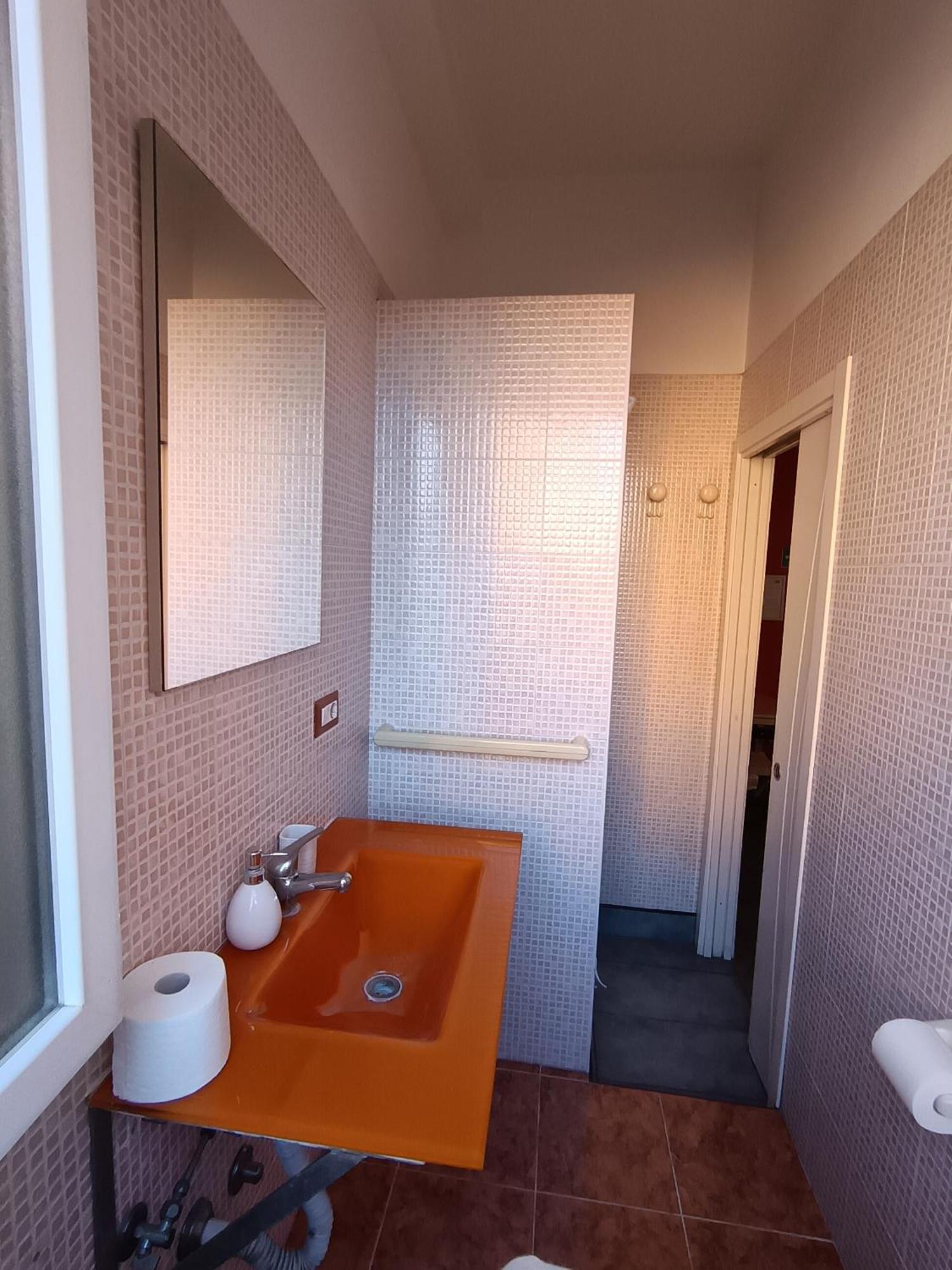 Adriatic Room 50 M Dalla Stazione Ferroviaria Di Ciampino E Dalla Navetta Aeroportuale Extérieur photo