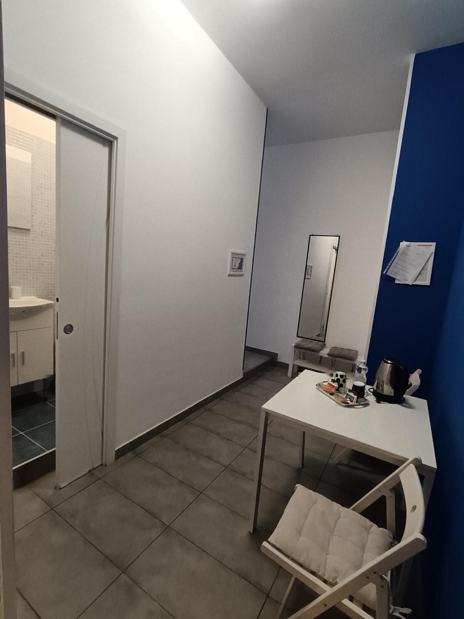 Adriatic Room 50 M Dalla Stazione Ferroviaria Di Ciampino E Dalla Navetta Aeroportuale Extérieur photo