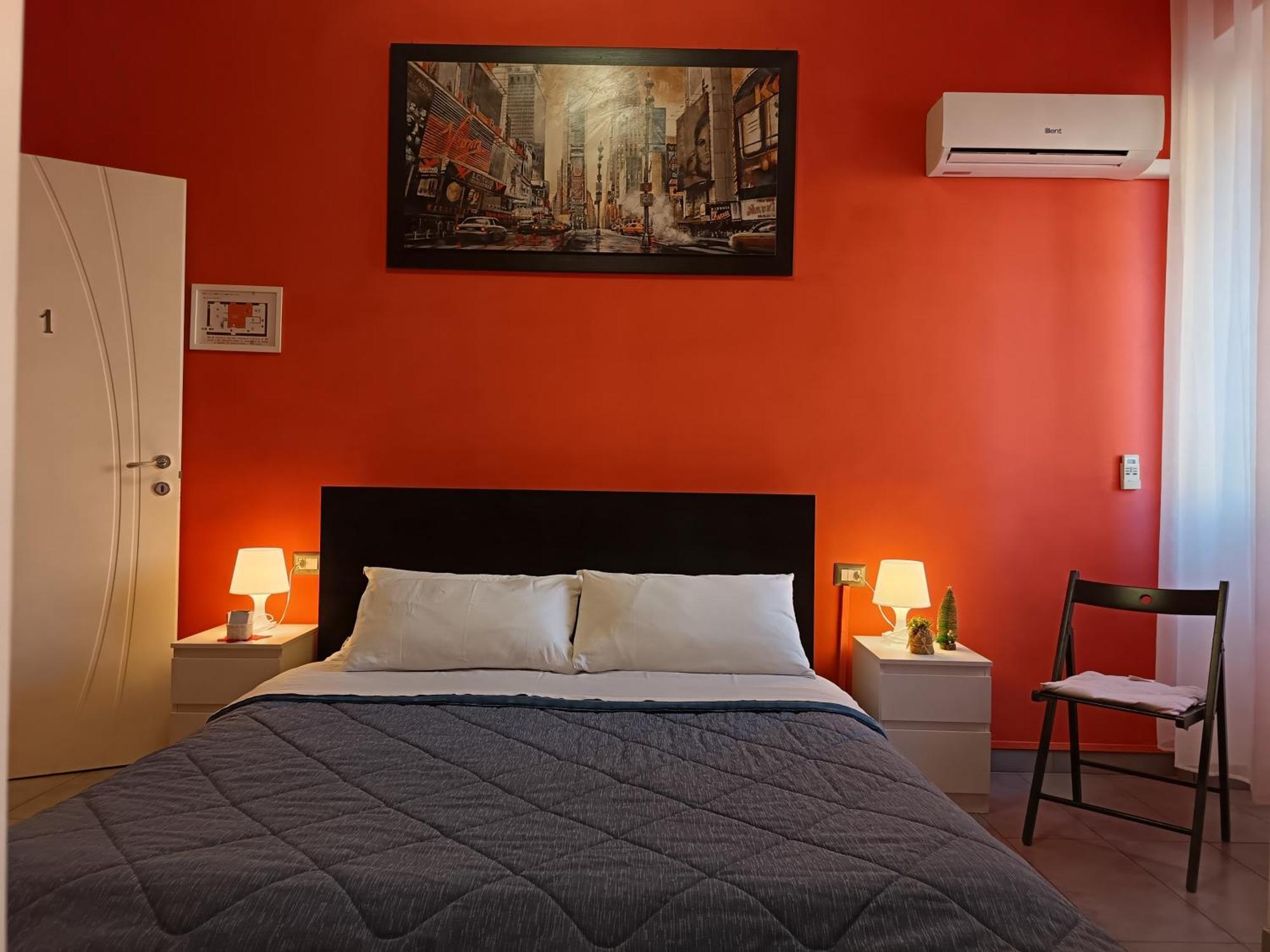 Adriatic Room 50 M Dalla Stazione Ferroviaria Di Ciampino E Dalla Navetta Aeroportuale Extérieur photo